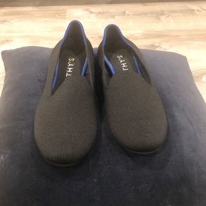 Black Rothys loafer size 9